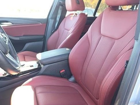 Used 2024 BMW X3 xDrive30i w/ Premium Package image 11