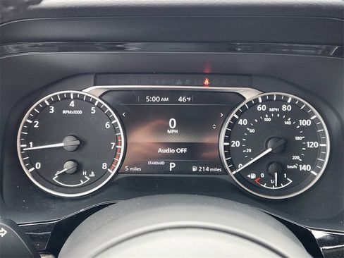 New 2025 Nissan Pathfinder SV image 10