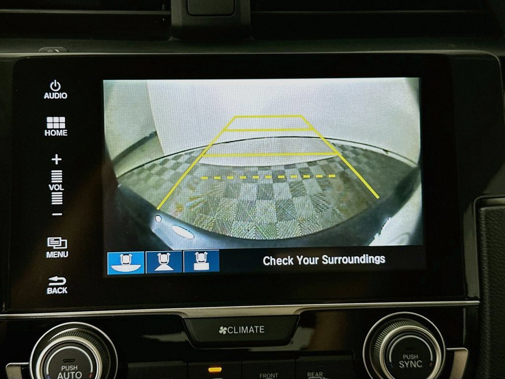 Used 2016 Honda Civic Touring image 14