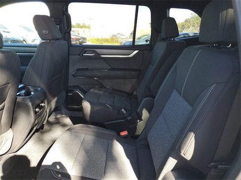 New 2026 GMC Acadia Elevation image 11