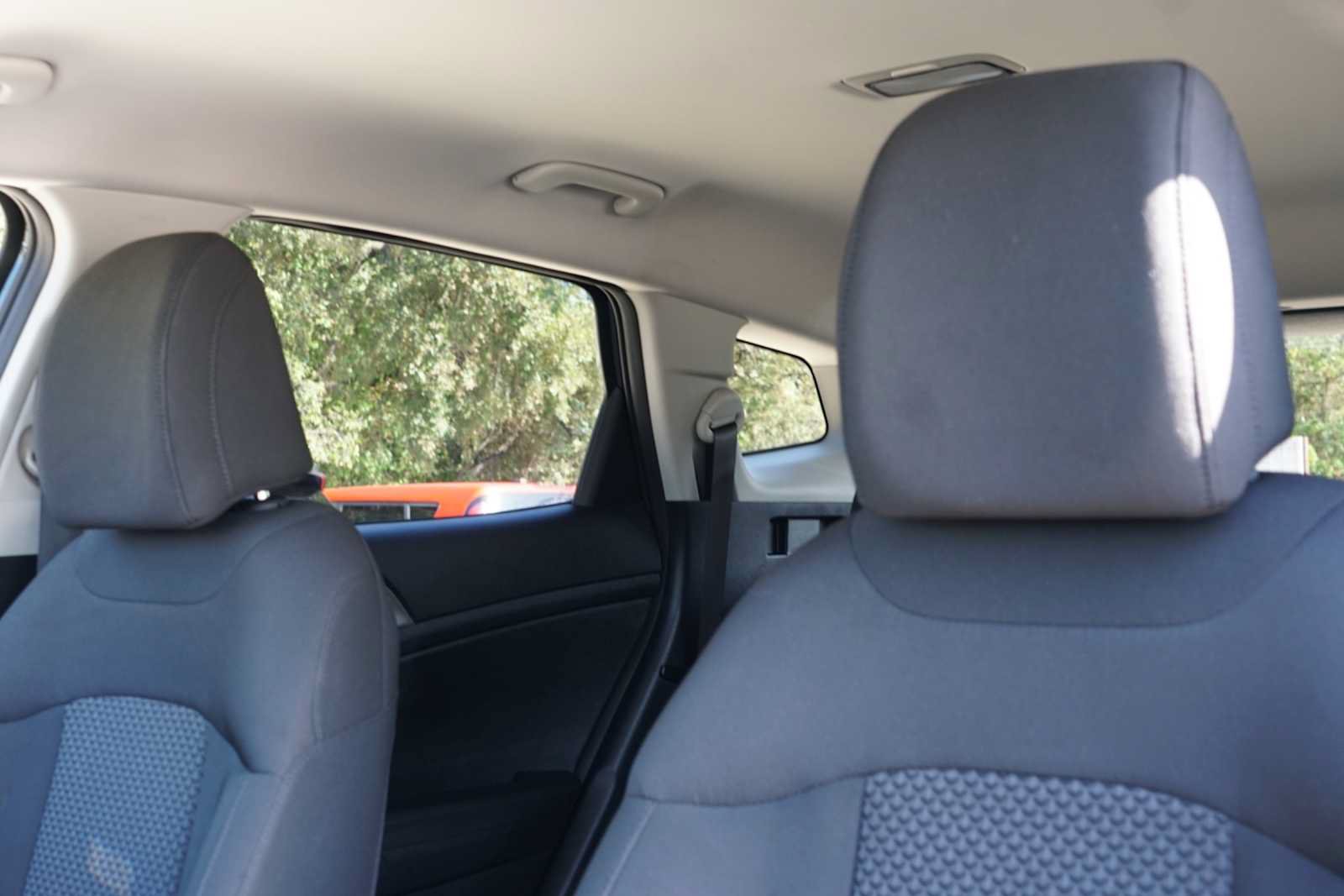 Certified 2026 Kia Sportage LX FWD image 9