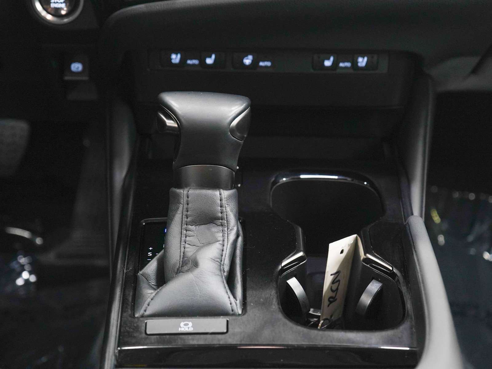 Used 2023 Lexus ES 250 w/ Premium Package AWD/4WD image 17