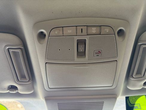 Used 2019 INFINITI QX80 Luxe image 17