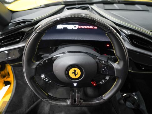 Used 2021 Ferrari SF90 Stradale AWD/4WD image 10