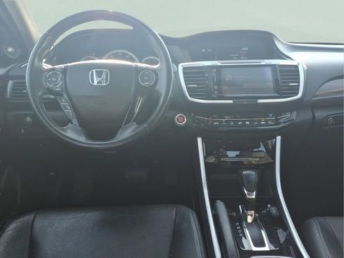 Used 2016 Honda Accord EX-L image 6
