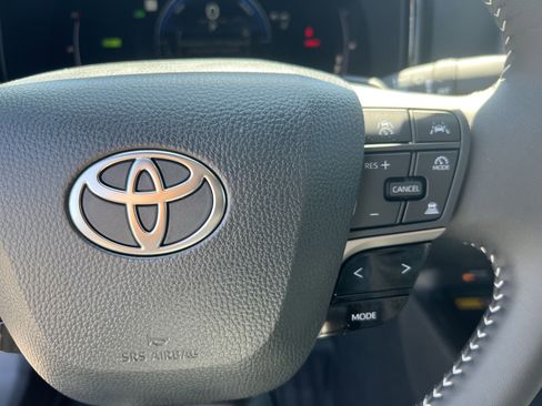 New 2026 Toyota Camry SE AWD/4WD image 27