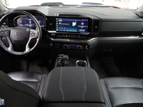 Used 2024 Chevrolet Silverado 1500 LT Trail Boss w/ Convenience Package II image 26