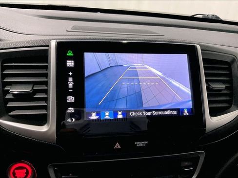 Used 2016 Honda Pilot Elite image 20