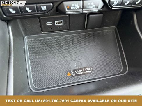 Used 2023 GMC Yukon SLT image 26