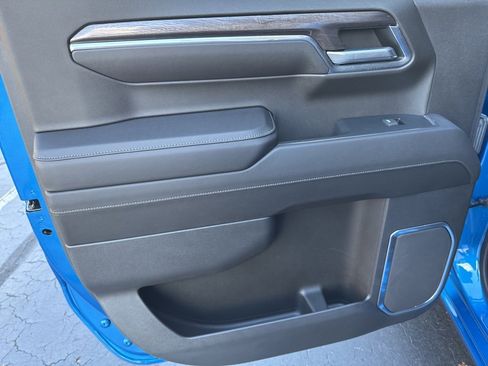 Certified 2023 Chevrolet Silverado 1500 LTZ w/ Technology Package image 11