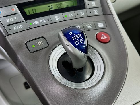 Used 2012 Toyota Prius Four FWD image 24