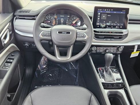New 2026 Jeep Compass Limited image 6