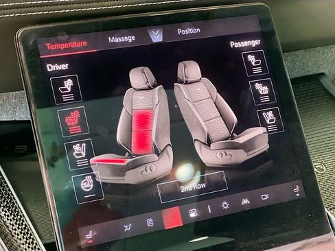 Used 2025 Cadillac Escalade V image 21