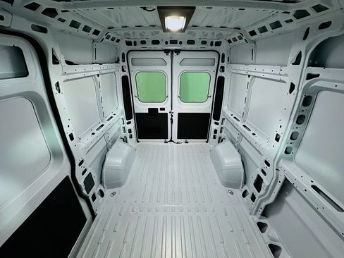 New 2026 RAM ProMaster 1500 w/ Convenience Group FWD image 10
