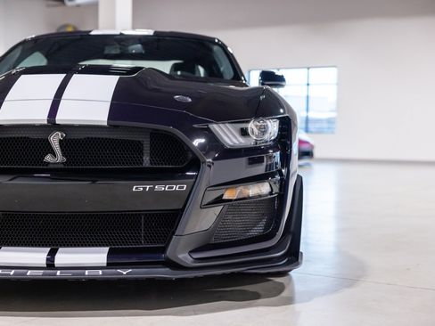 Used 2022 Ford Mustang Shelby GT500 w/ Carbon Fiber Track Pack RWD image 22