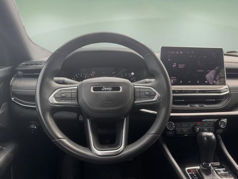 Used 2023 Jeep Compass Altitude w/ Convenience Group image 13