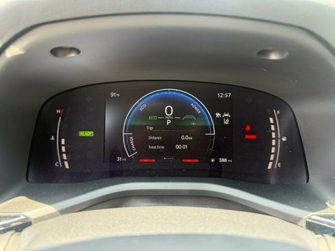 Used 2026 Toyota Camry LE FWD image 4