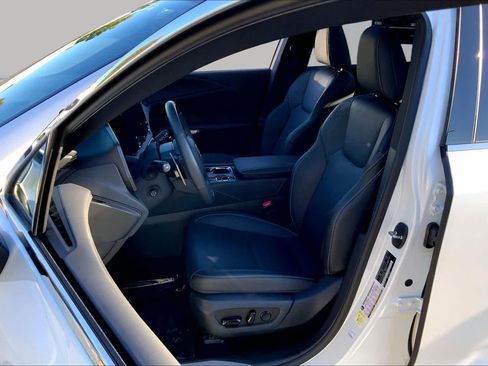 Used 2026 Lexus RX 350 w/ Convenience Package AWD/4WD image 9