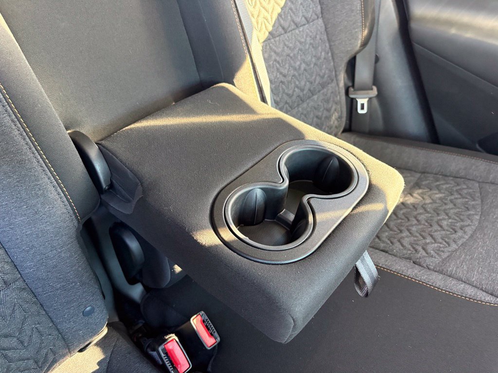 Used 2024 Chevrolet Equinox LT w/ LPO, Floor Liner Package FWD image 35