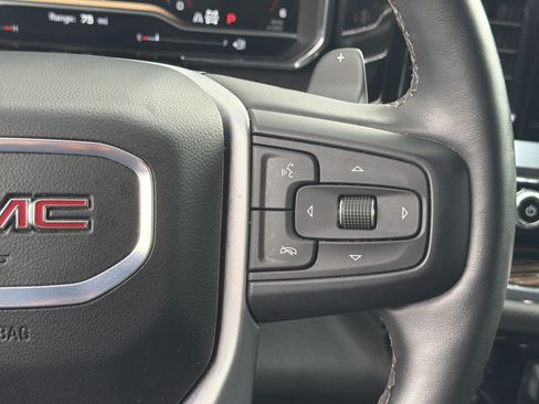 Used 2024 GMC Sierra 1500 Elevation w/ Preferred Package AWD/4WD image 32