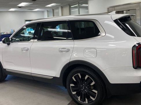 Used 2024 Kia Telluride SX image 3