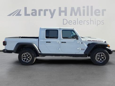 New 2026 Jeep Gladiator Rubicon image 6