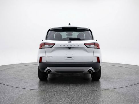 Used 2024 Ford Escape Active FWD image 7