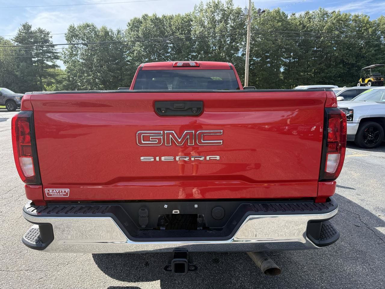 Used 2022 GMC Sierra 3500 Pro w/ Convenience Package AWD/4WD image 10