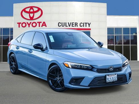 Used 2024 Honda Civic Sport image 1