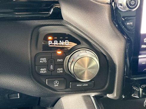 New 2026 RAM 1500 Laramie w/ Night Edition AWD/4WD image 18