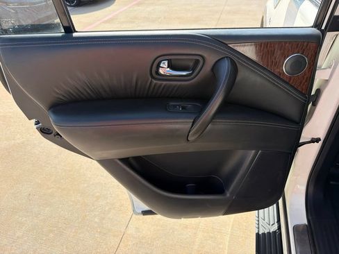 Used 2020 Nissan Armada SL w/ Premium Package RWD image 15
