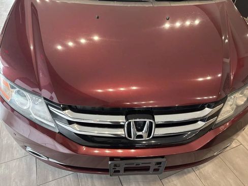Used 2016 Honda Odyssey Touring Elite image 10
