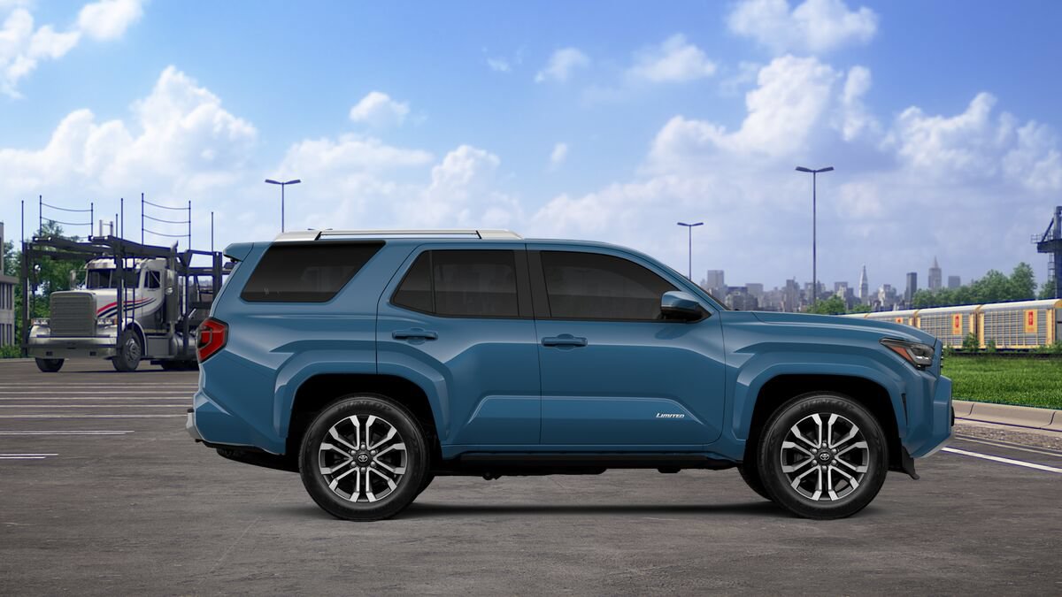 New 2026 Toyota 4Runner Limited w/ Tow Technology Package AWD/4WD image 12