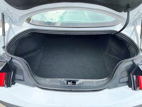 Used 2024 Ford Mustang Premium image 13