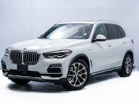 Used 2021 BMW X5 xDrive45e w/ Premium Package image 1