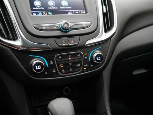Used 2024 Chevrolet Equinox LT AWD/4WD image 30