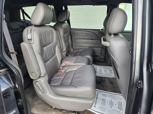 Used 2010 Honda Odyssey Touring image 13