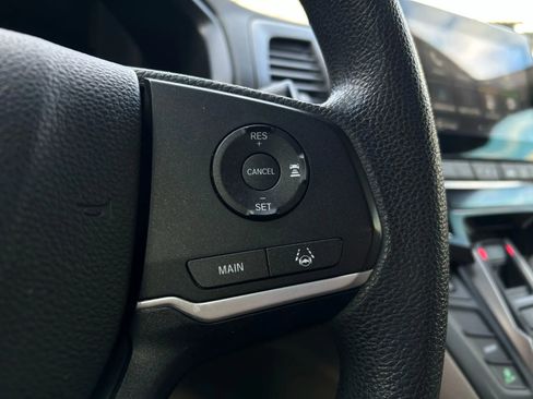 Used 2019 Honda Odyssey EX image 11