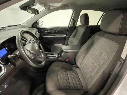 Used 2023 Chevrolet Equinox LT AWD/4WD image 3