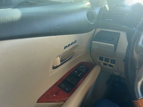 Used 2012 Lexus RX 450h AWD image 6