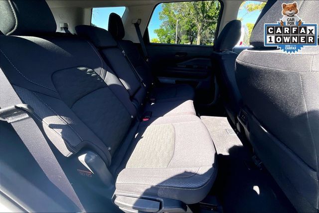 Used 2026 Nissan Pathfinder SV w/ Cargo Package AWD/4WD image 26