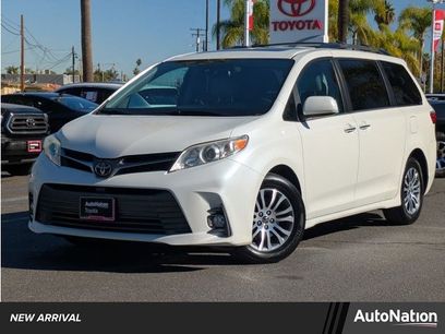 Used 2018 Toyota Sienna XLE