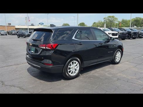 Certified 2024 Chevrolet Equinox LT w/ LPO, Floor Liner Package FWD image 8