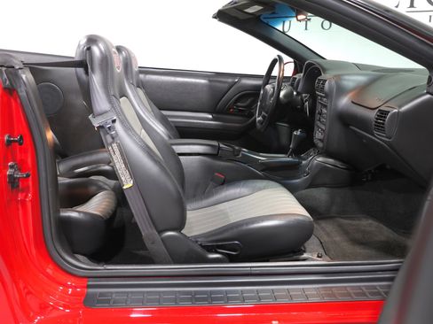 Used 2002 Chevrolet Camaro Z28 w/ SS Performance/Appearance Pkg image 62