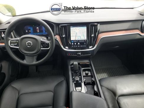 Used 2025 Volvo S60 B5 Plus FWD image 8