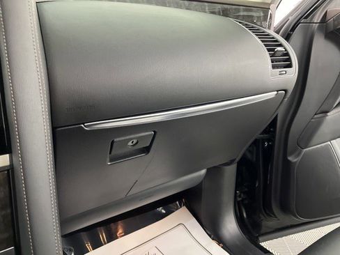 Used 2023 Nissan Armada Platinum w/ Captain's Chairs Package image 34