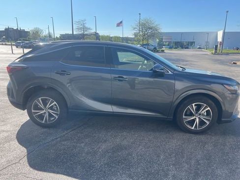 Used 2025 Lexus RX 350 Premium w/ Convenience Package image 2