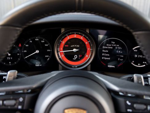 Used 2024 Porsche 911 Carrera GTS RWD image 14