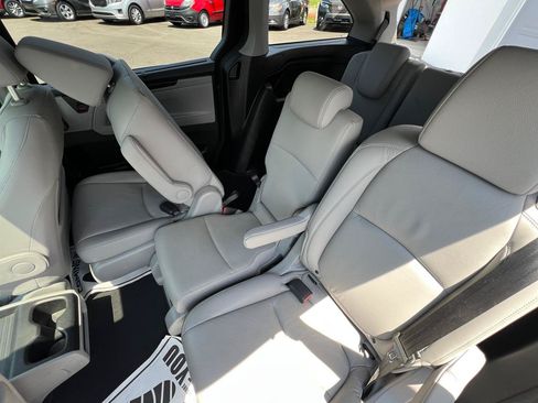 Used 2019 Honda Odyssey EX-L image 32