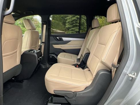 New 2026 Buick Enclave Preferred image 24